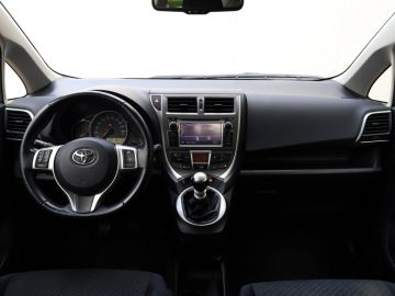 Toyota Verso-S